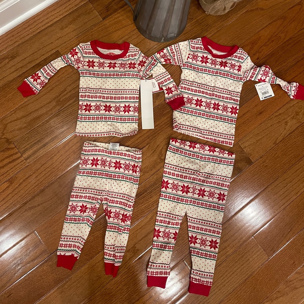 Baby Toddler Christmas Holiday Pajama Sets Size 9M 18M NEW